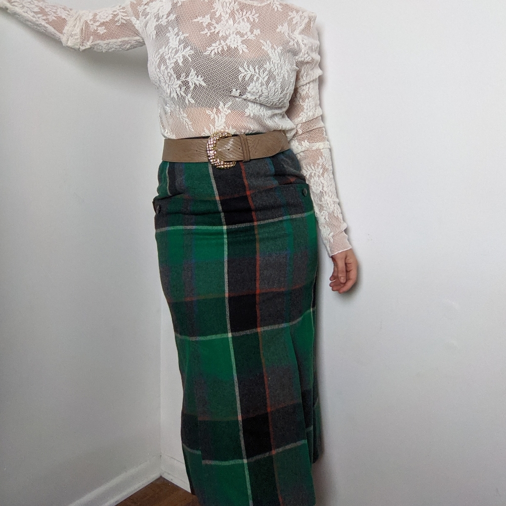 Vintage High Waisted Wool Plaid Longline Skirt - Picture 2 of 9